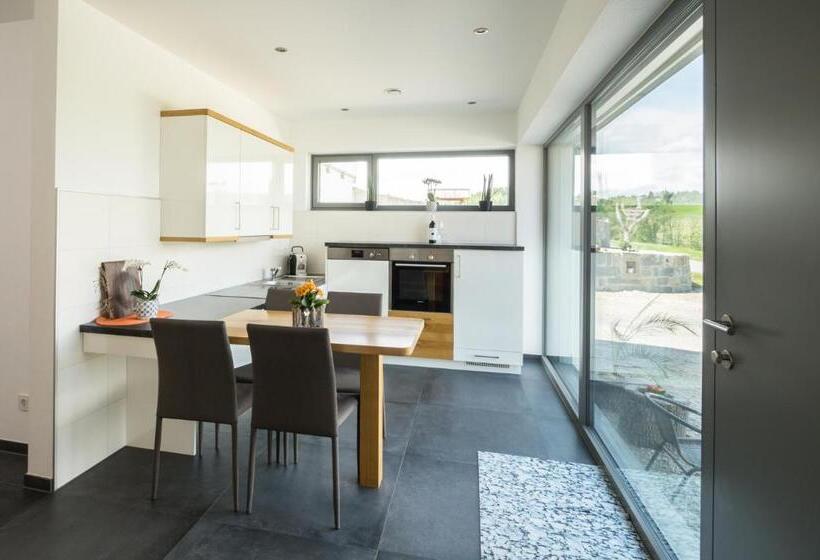 آپارتمان 1 خوابه همکف, Schnatterhof