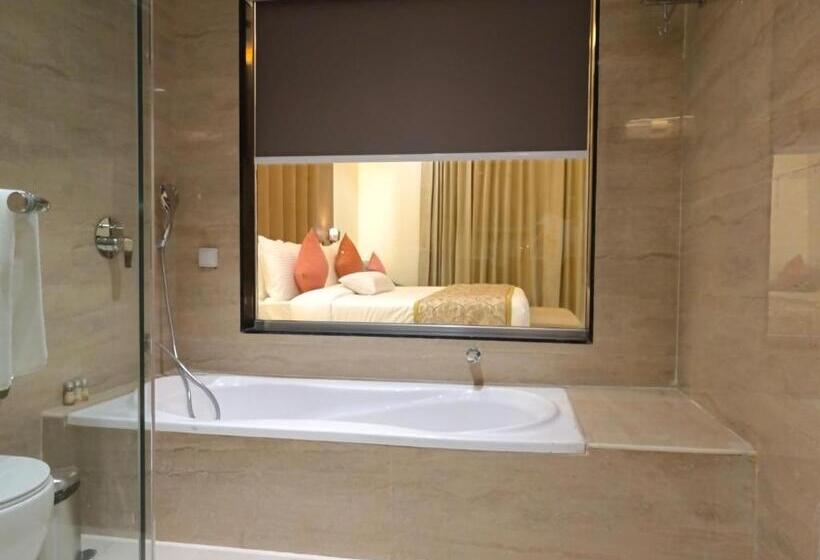 غرفة قياسية مطلّة علي الحديقة, Sun Hotel And Resort, Mount Abu