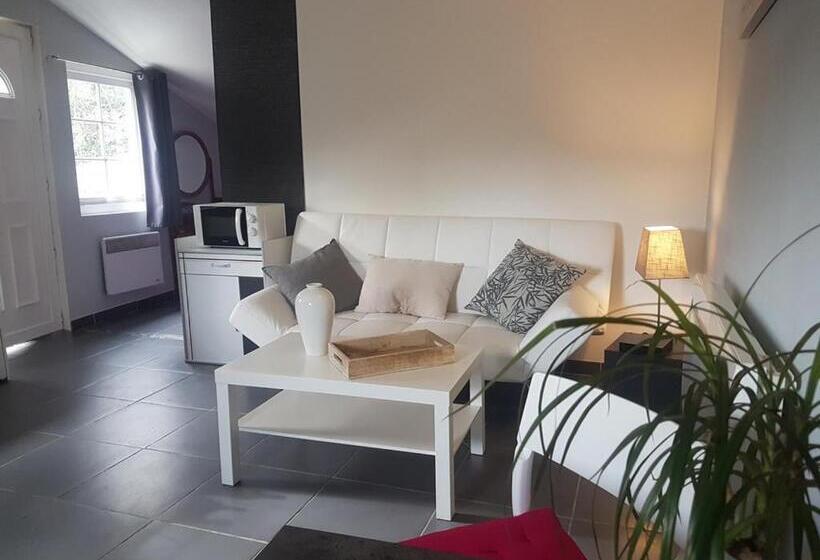 1间卧室的房子, Ambition Zen Presles