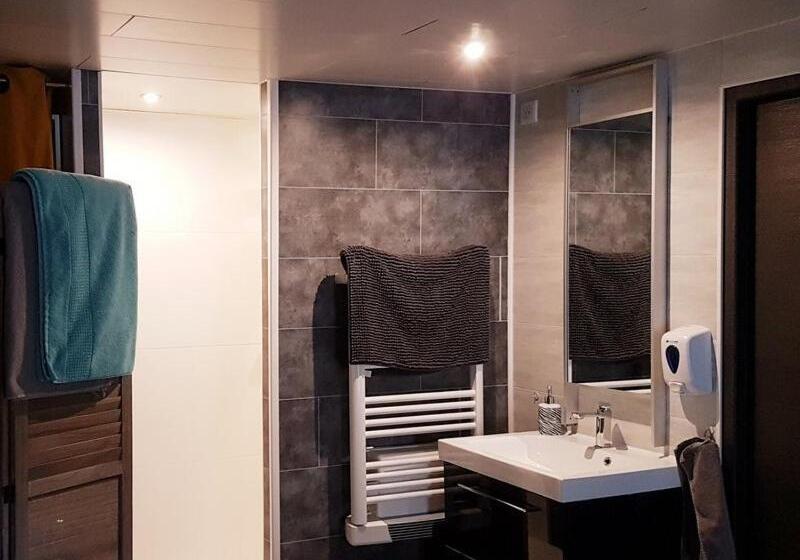 基本间, Ambition Zen Presles