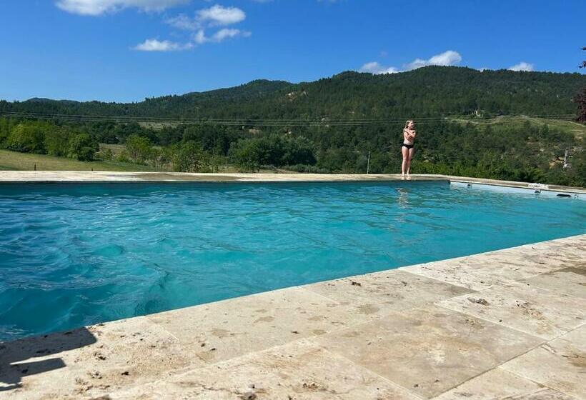 스탠다드 룸, Domaine De Prefaissal