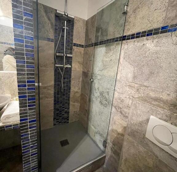 스탠다드 룸, Domaine De Prefaissal