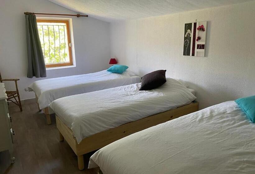 침실 2개 아파트, Domaine De Prefaissal