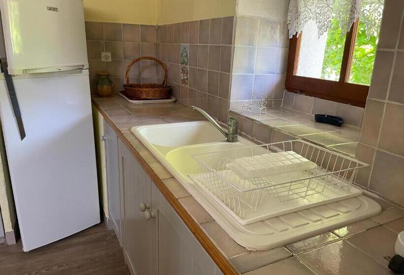 침실 2개 아파트, Domaine De Prefaissal