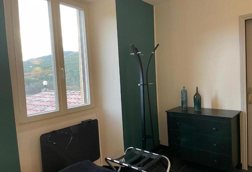 스탠다드 전망 룸, Domaine De Prefaissal