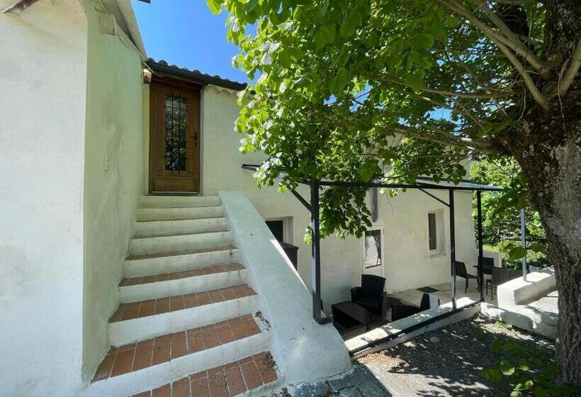 침실 2개 아파트, Domaine De Prefaissal