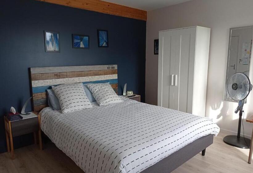 Standard room with outdoor bath, Le Clos Louisiane