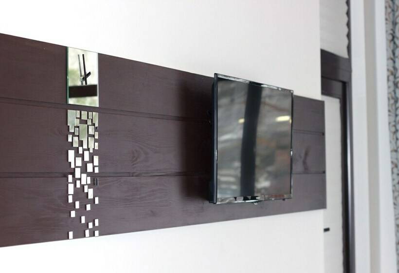 خانه 1 خوابه, Aytau Sporting