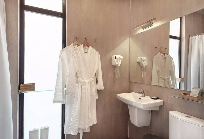 خانه 1 خوابه, Aytau Sporting