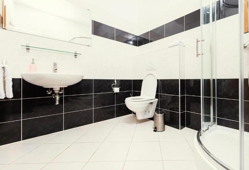 패밀리 룸, Ostende