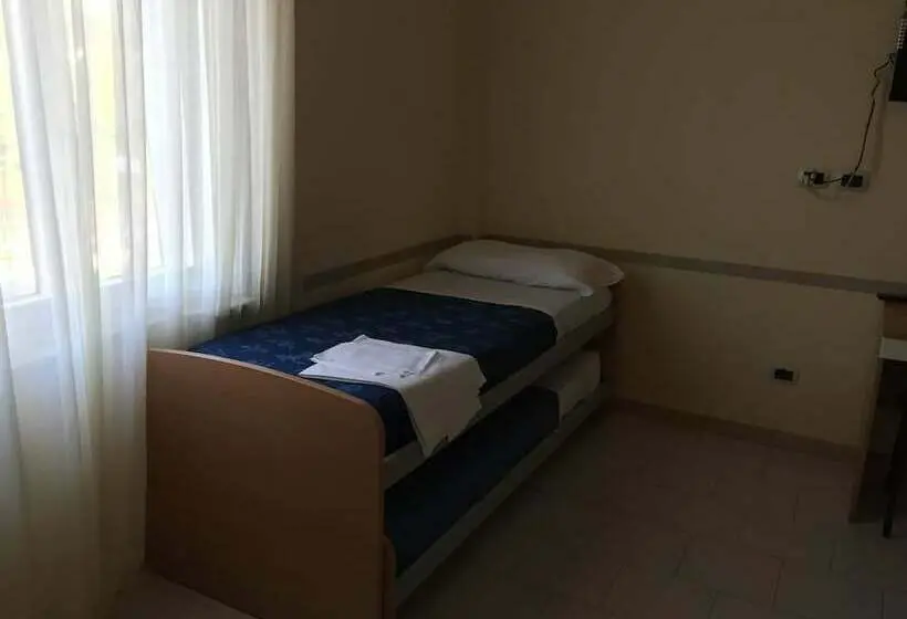 シングルベーシックルーム, Motel Basentum