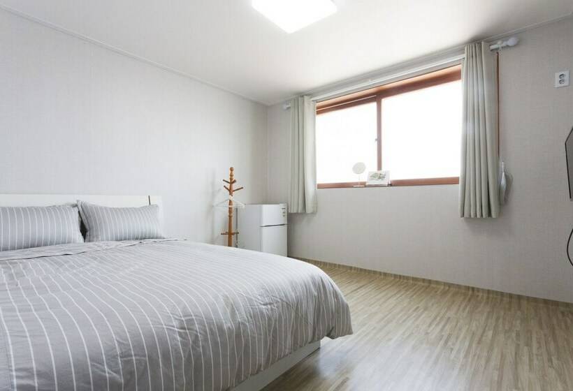 シングルベーシックルーム, B House