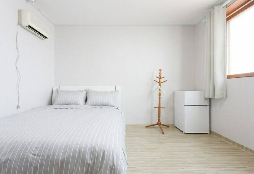 シングルベーシックルーム, B House