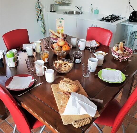 스탠다드 룸, Le Domaine Des Pres