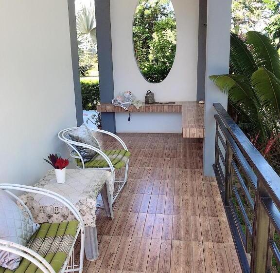 발코니가 있는 스위트, Ok Farm Resort