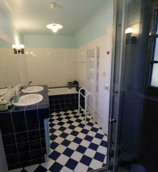 スタンダードルーム, Le Clos Sainte Helene