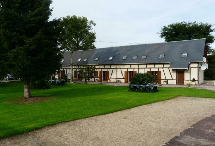 חדר סטנדרטי לחמישה אנשים, Chambres D Hôte Du Domaine De La Reine Blanche