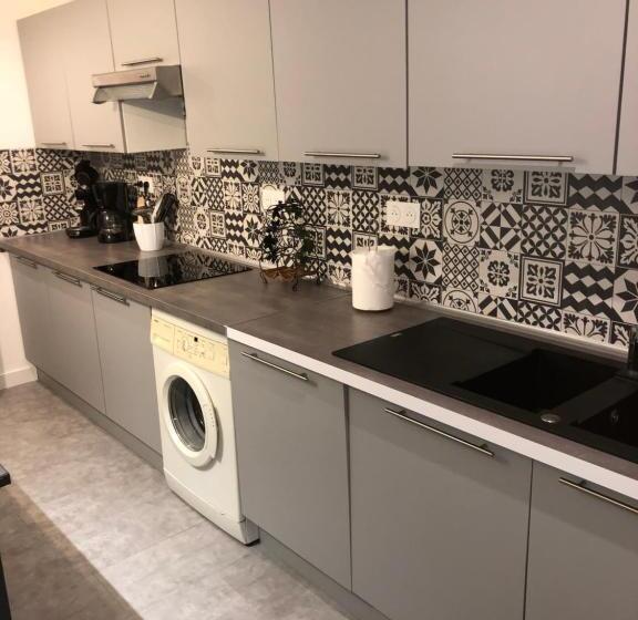 חדר סטנדרט לארבעה, Chambres D Hôte Du Domaine De La Reine Blanche