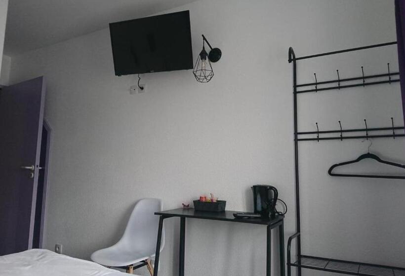 Номер Стандарт, Les Deux Porches