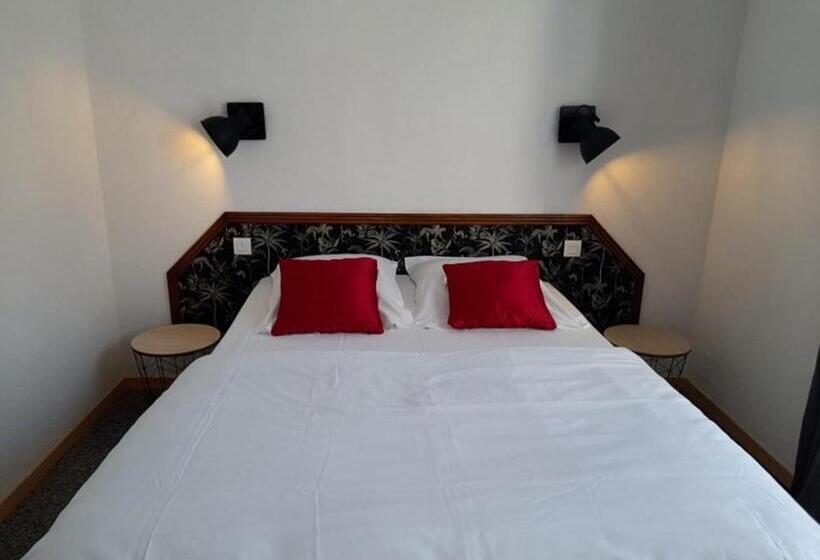 Номер Superior, Les Deux Porches