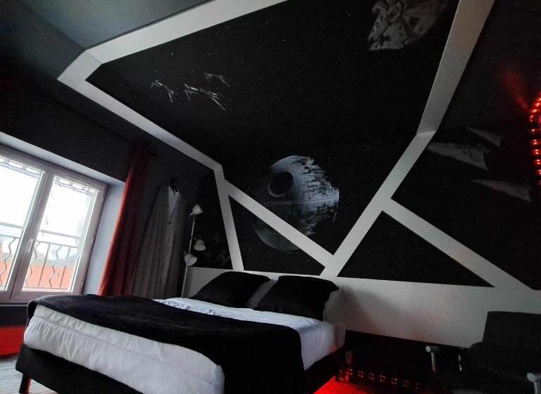 Люкс, Les Deux Porches