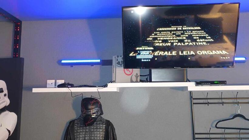 Люкс, Les Deux Porches