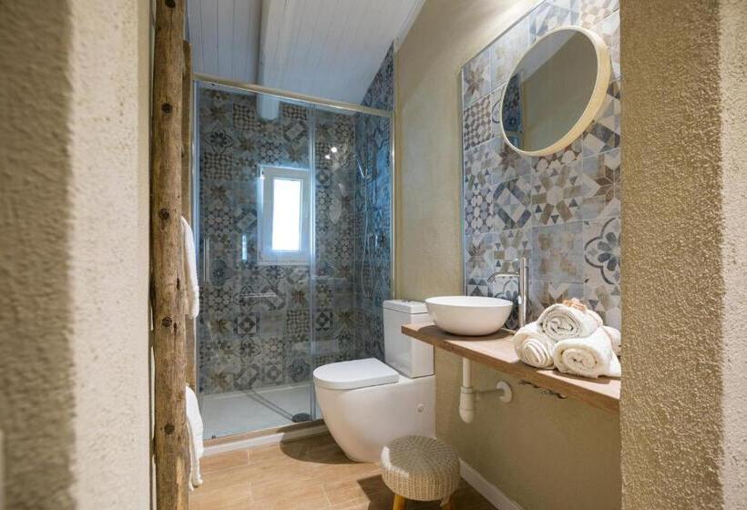 Swim-up suite, Morf Suites