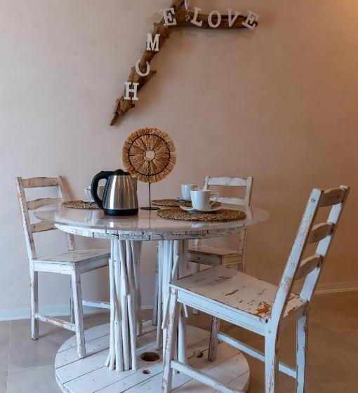 スイート, Morf Suites