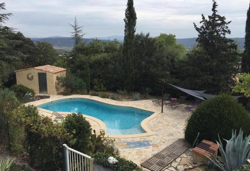 スタンダードトリプルルーム, Mas Du Cadranier