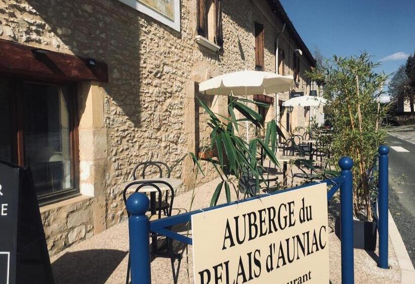 غرفة عائلية, Auberge Du Relais D Auniac Hotel Bar Restaurant Piscine