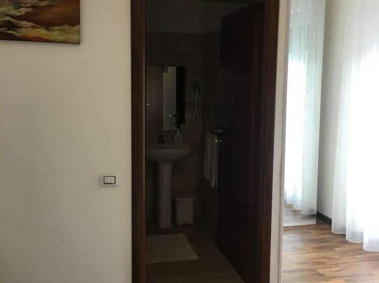 חדר סטנדרט נוף לאגם, Al Lago