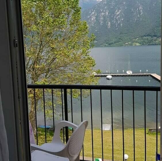 חדר סטנדרט נוף לאגם, Al Lago