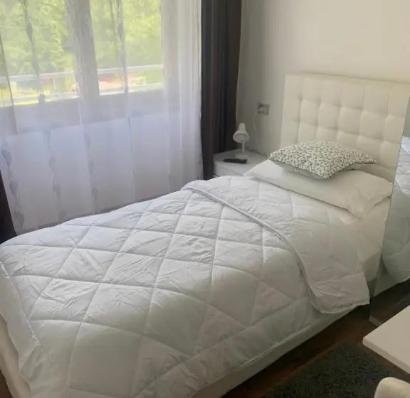 スタンダードシングルルーム, Al Lago