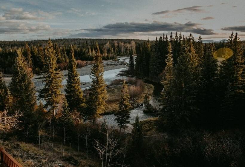 デラックスルーム, Big Creek Lodge Working Guest Ranch