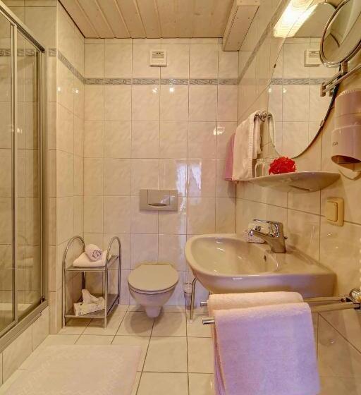 חדר קומפורט, Hirschenstein