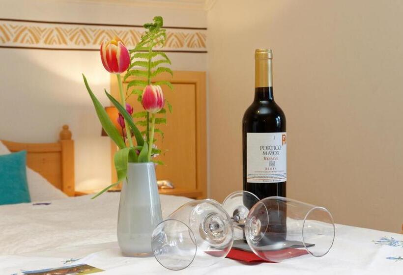 חדר קומפורט, Hirschenstein