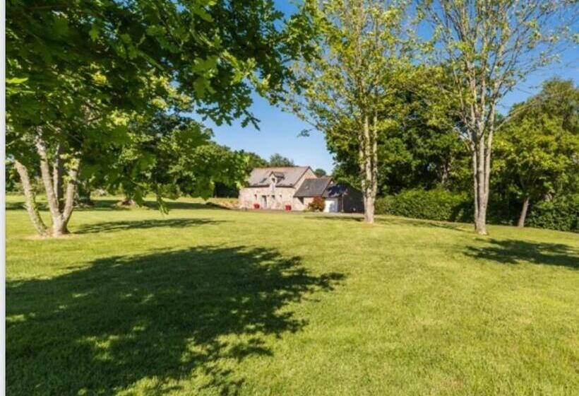 منزل 3 غرف نوم, A L Orée Du Bois