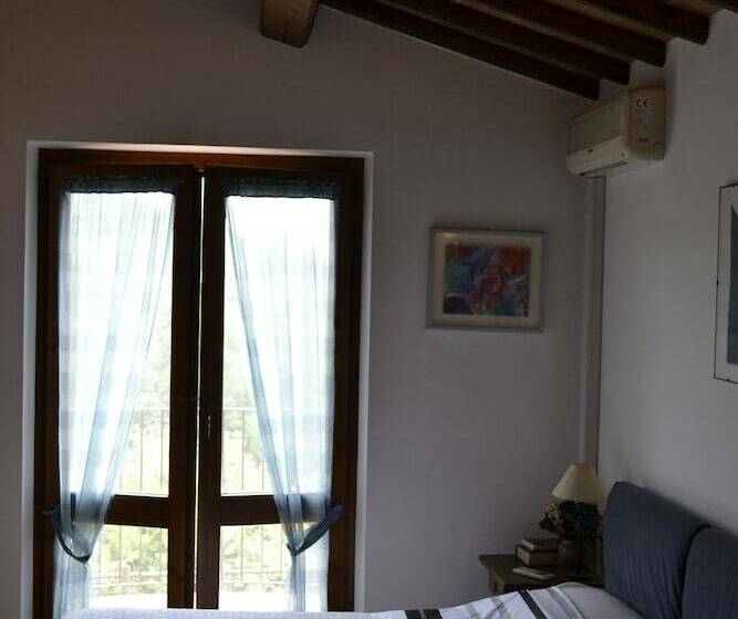 غرفة قياسية سرير مزدوج, La Fonte Di Nioli