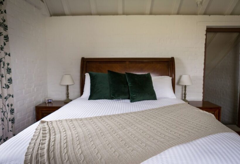 高级套房, The Barracks, Tocal