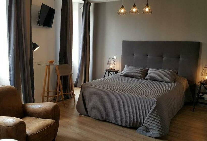 غرفة قياسية, Au Faisan Doré