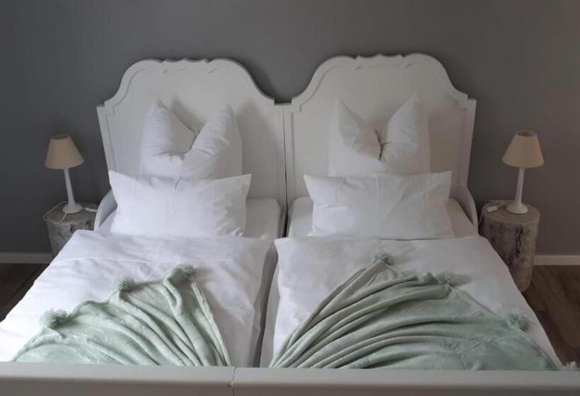 2ベッドルームアパートメント, Guest House Dommitzsch