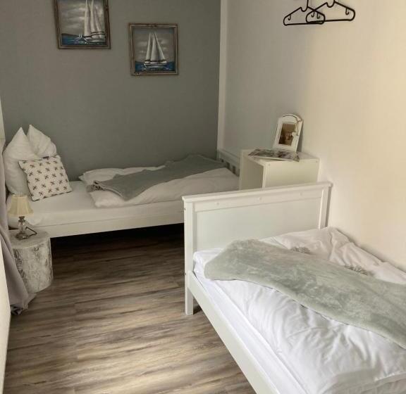 2ベッドルームアパートメント, Guest House Dommitzsch