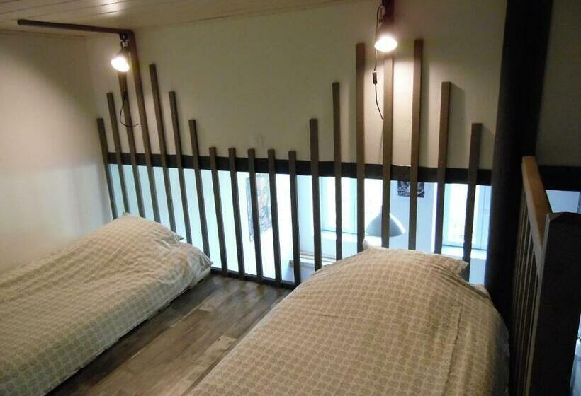 בית, חדר שינה 1, L école Buissonnière