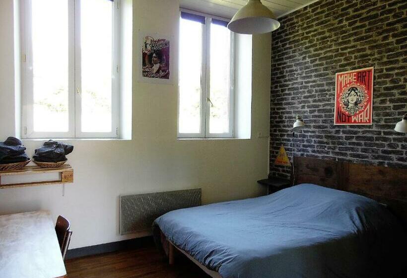 בית, חדר שינה 1, L école Buissonnière