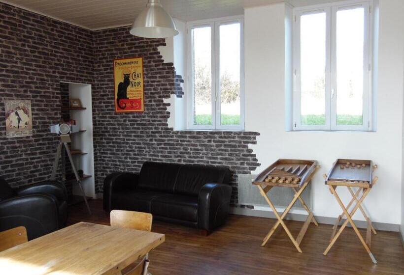 בית, חדר שינה 1, L école Buissonnière