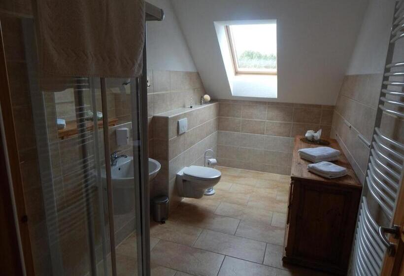 庭の見える1ベッドルームアパートメント, Pension + Apartments Tor Zum Spreewald