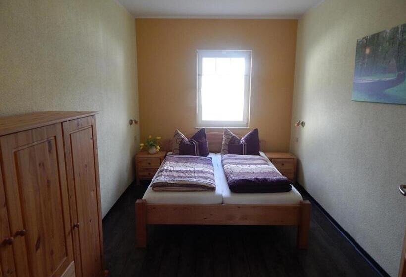 庭の見える1ベッドルームアパートメント, Pension + Apartments Tor Zum Spreewald