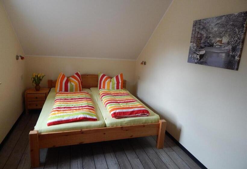 庭の見える1ベッドルームアパートメント, Pension + Apartments Tor Zum Spreewald