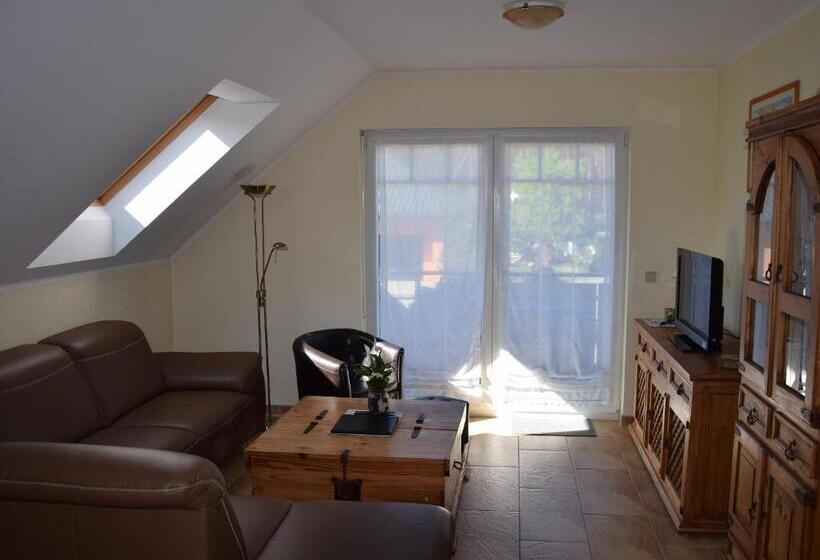 バルコニー付き1ベッドルームアパートメント, Pension + Apartments Tor Zum Spreewald