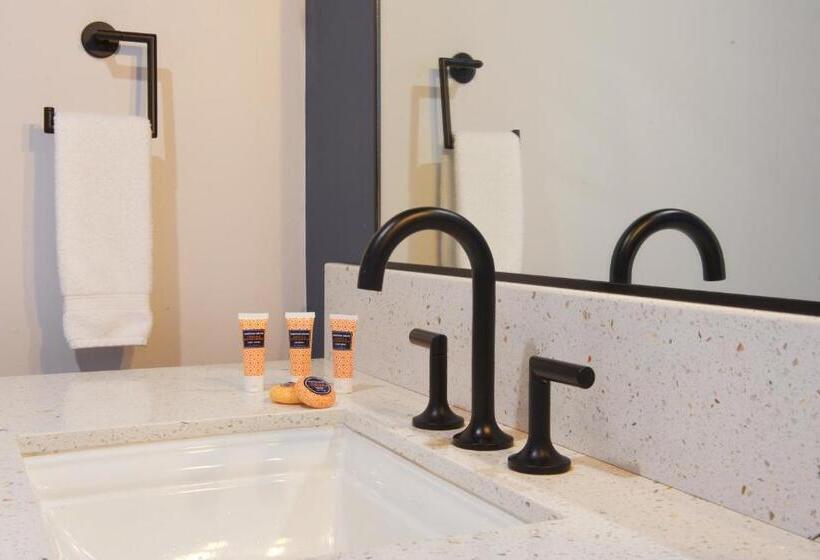 סוויטה משפחתית, Becket, Bw Signature Collection